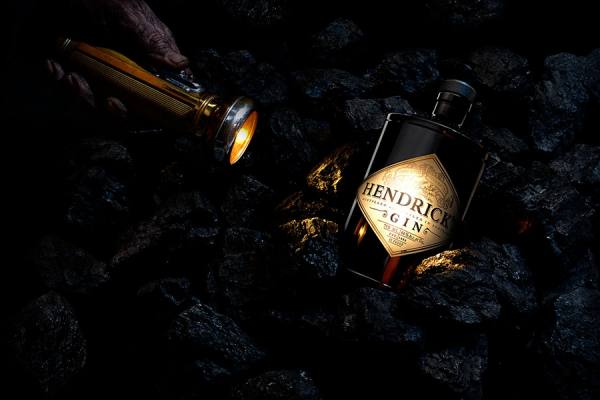 Photograph Steve Nozicka Hendricks Gin on One Eyeland
